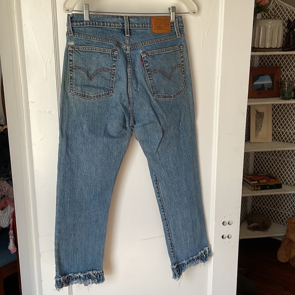 Levi’s - Picture 7 of 8